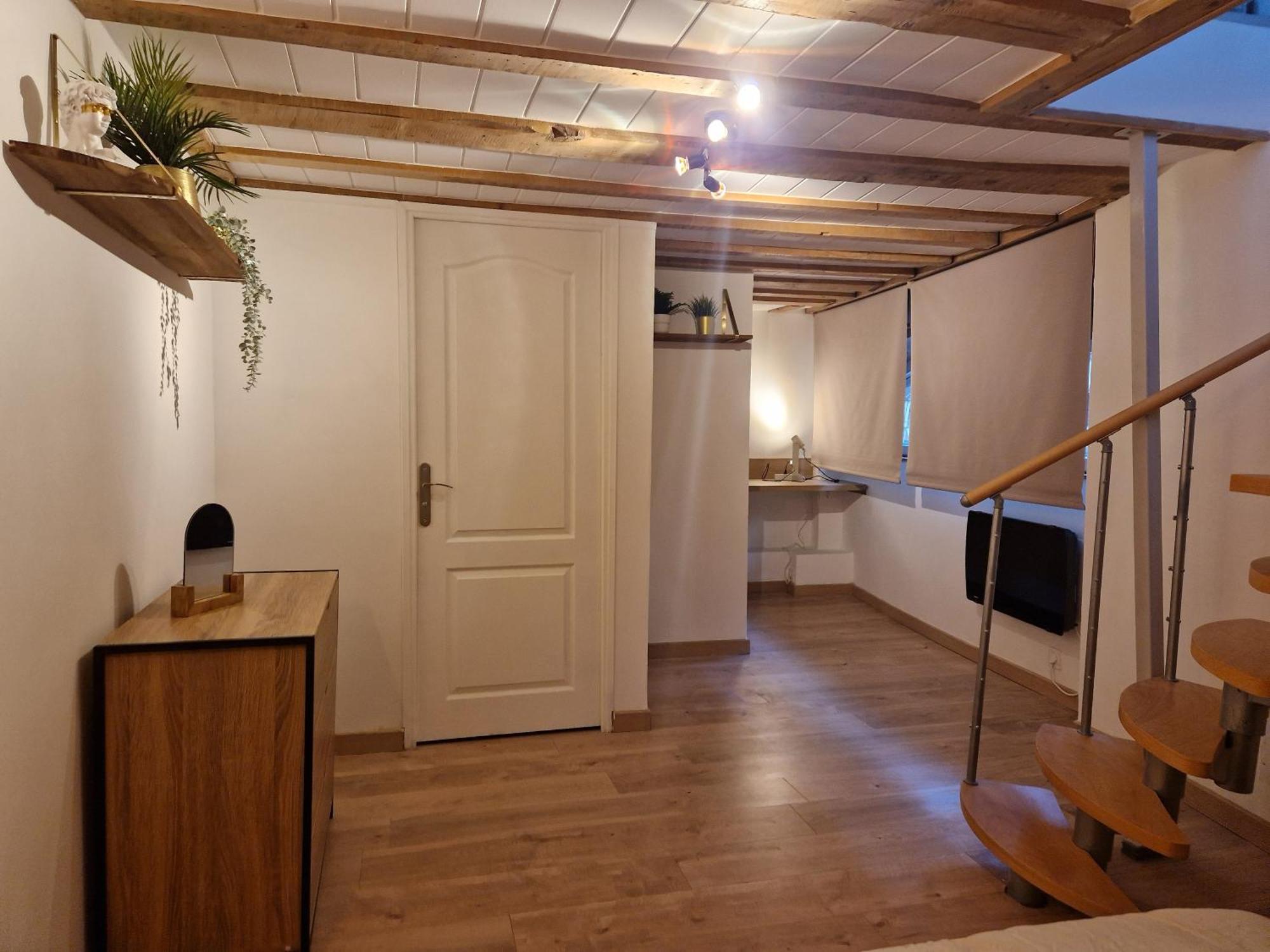 Les Appartements De Romain Et Julien Ντιζόν Εξωτερικό φωτογραφία